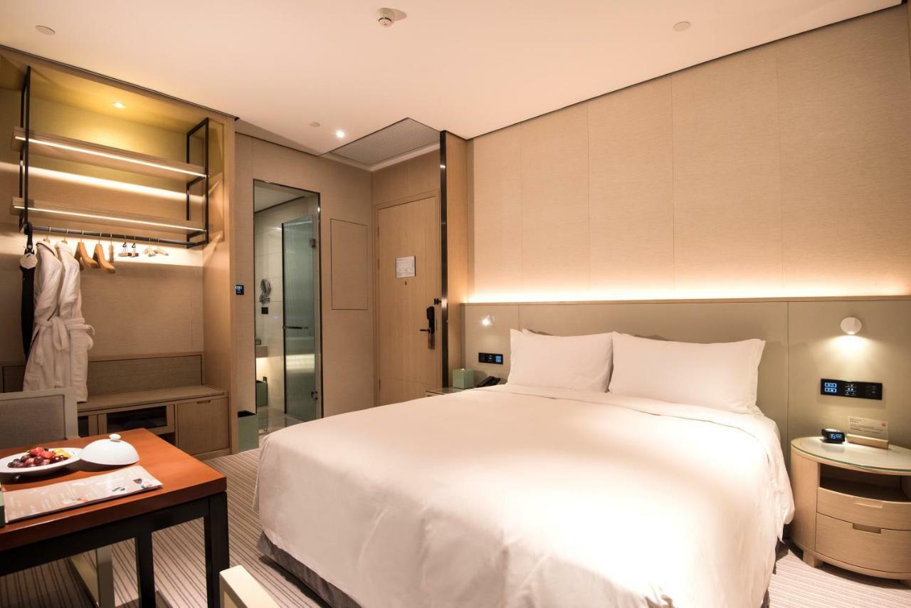 פושאן Virtuous World Hotel מראה חיצוני תמונה