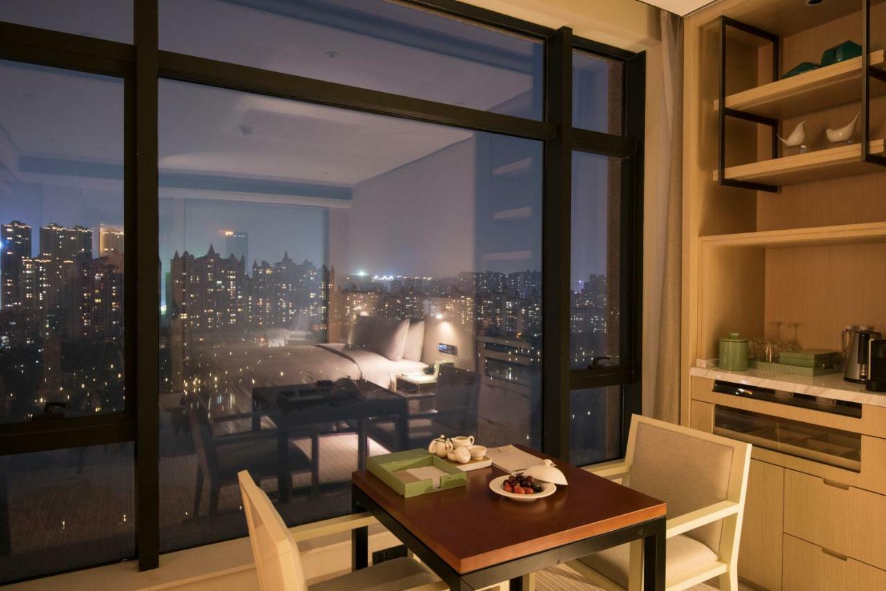 פושאן Virtuous World Hotel מראה חיצוני תמונה