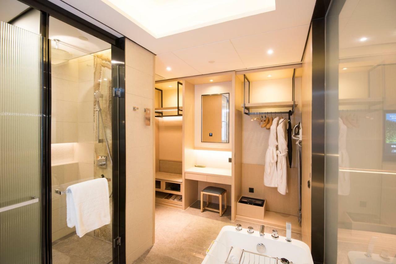 פושאן Virtuous World Hotel מראה חיצוני תמונה